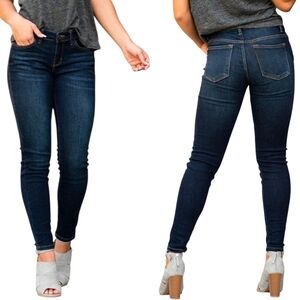Judy Blue Plus Size Joanne Mid-rise Skinny Fit Jean Stretch Dark Wash 16W